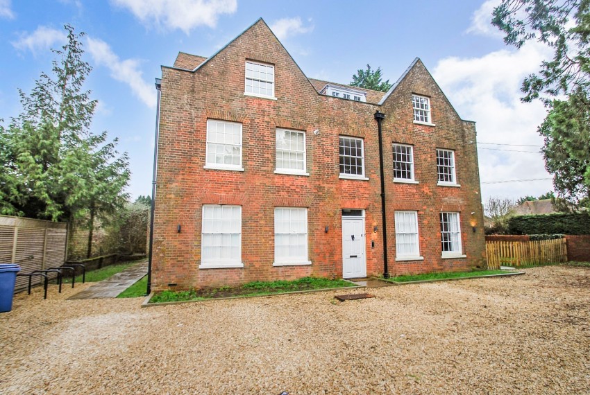 Images for High Wycombe, Buckinghamshire EAID:2640919782 BID:BEA