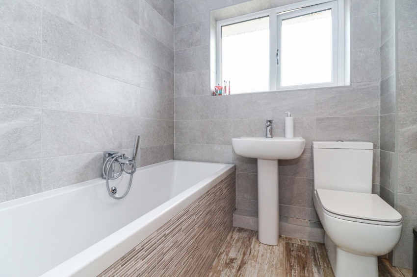 Images for Wooburn Green EAID:2640919782 BID:BEA