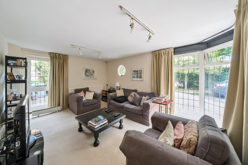 Images for Beaconsfield, Buckinghamshire EAID:2640919782 BID:BEA