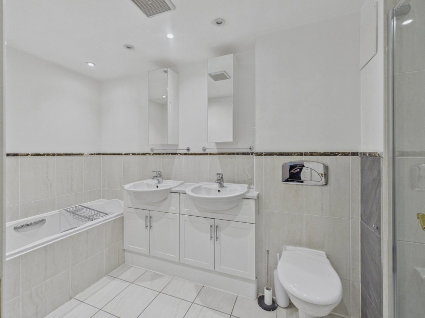 Images for Beaconsfield EAID:2640919782 BID:BEA