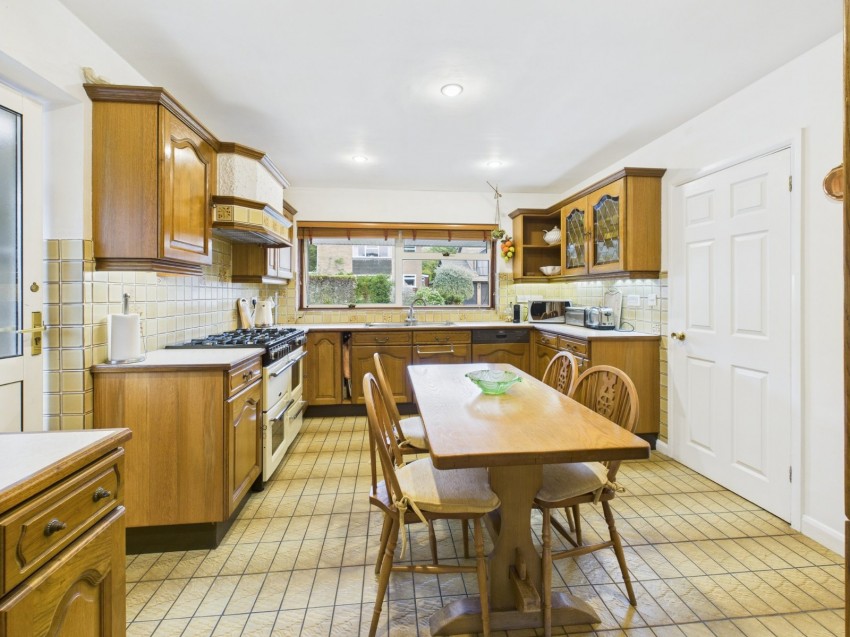 Images for Beaconsfield, Buckinghamshire EAID:2640919782 BID:BEA