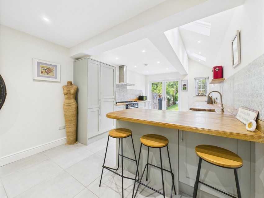 Images for Beaconsfield EAID:2640919782 BID:BEA