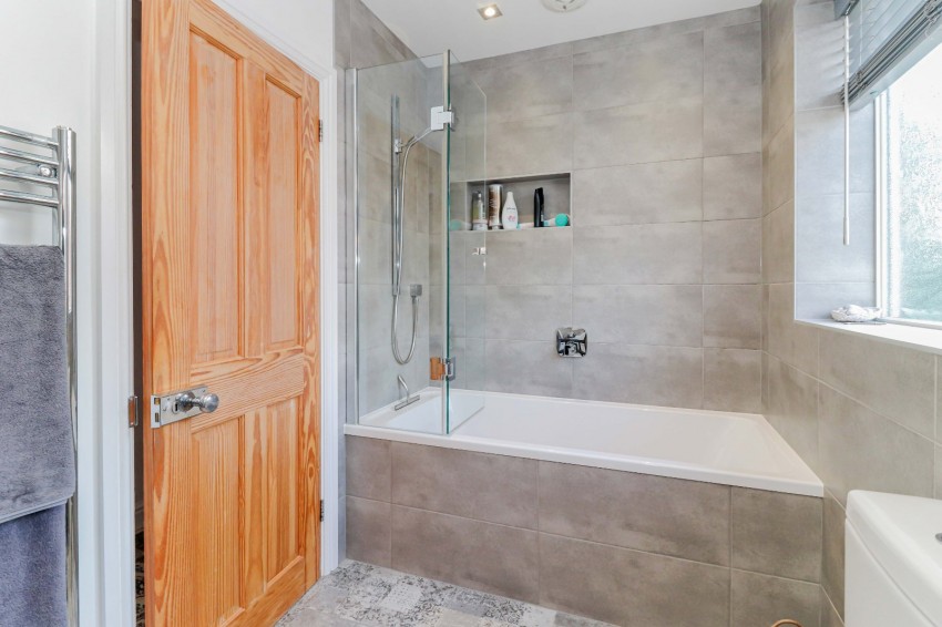 Images for High Wycombe, Buckinghamshire EAID:2640919782 BID:BEA