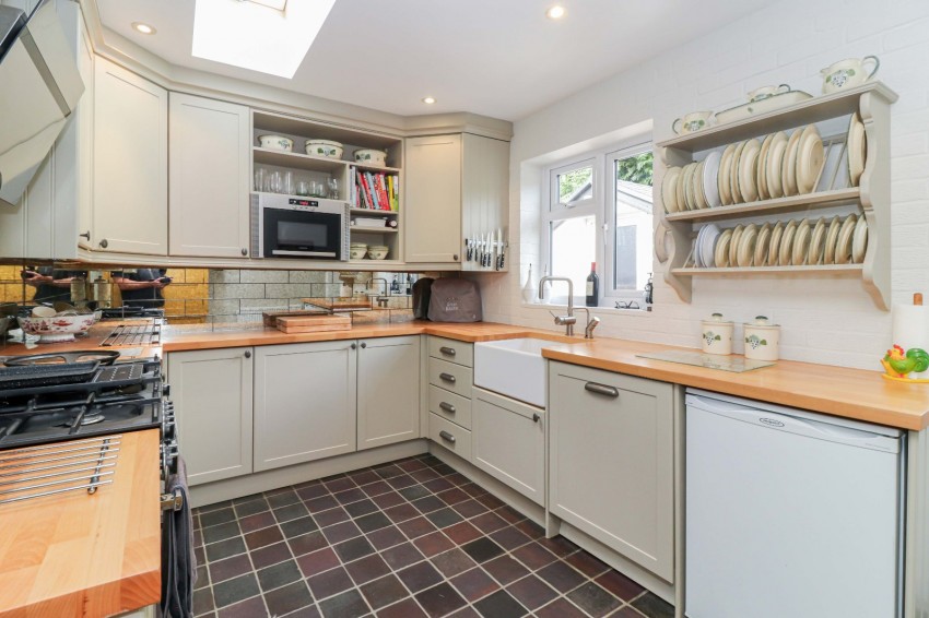Images for High Wycombe, Buckinghamshire EAID:2640919782 BID:BEA