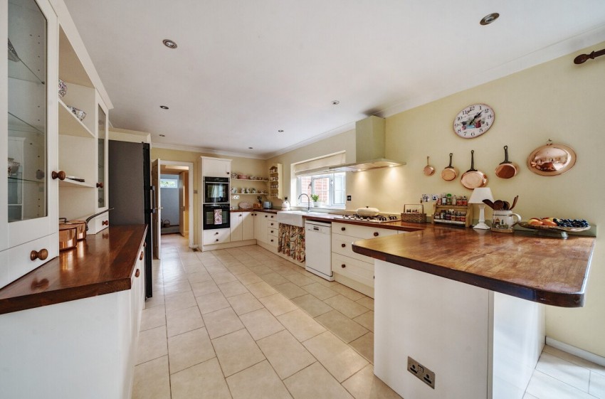 Images for Knotty Green, Beaconsfield EAID:2640919782 BID:BEA