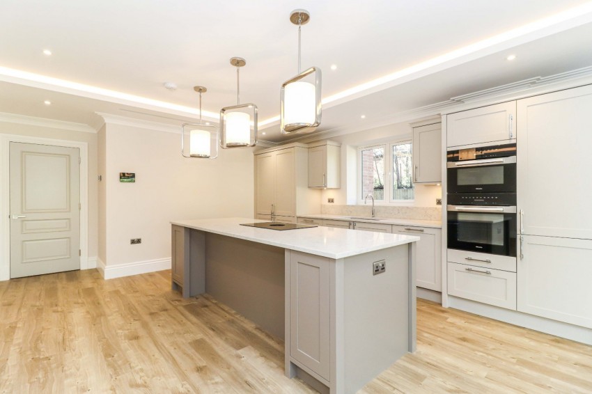 Images for Beaconsfield EAID:2640919782 BID:BEA