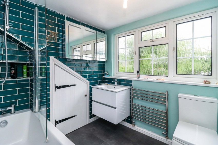 Images for Holmer Green EAID:2640919782 BID:BEA