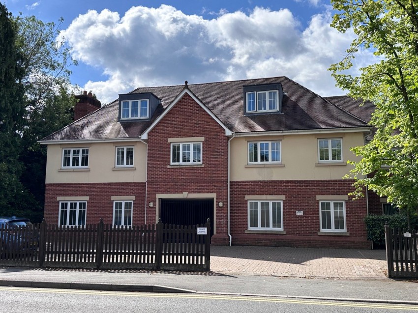 Images for Beaconsfield, Buckinghamshire EAID:2640919782 BID:BEA