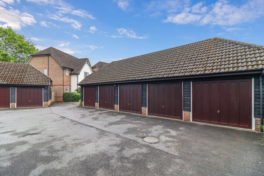 Images for Beaconsfield, Buckinghamshire EAID:2640919782 BID:BEA