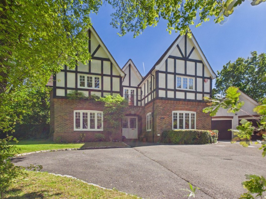 Images for Beaconsfield, Buckinghamshire EAID:2640919782 BID:BEA