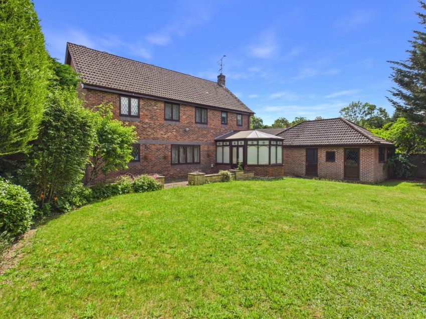 Images for Farnham Common, Buckinghamshire EAID:2640919782 BID:BEA