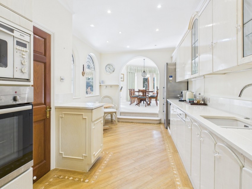 Images for Knotty Green, Beaconsfield EAID:2640919782 BID:BEA