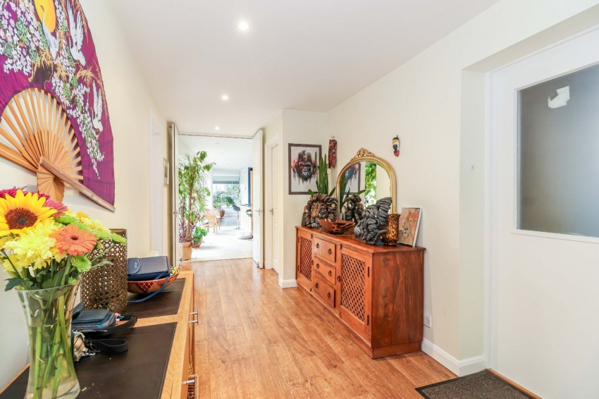 Images for Beaconsfield, Buckinghamshire EAID:2640919782 BID:BEA