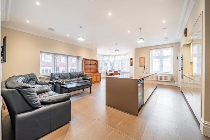 Images for Beaconsfield EAID:2640919782 BID:BEA