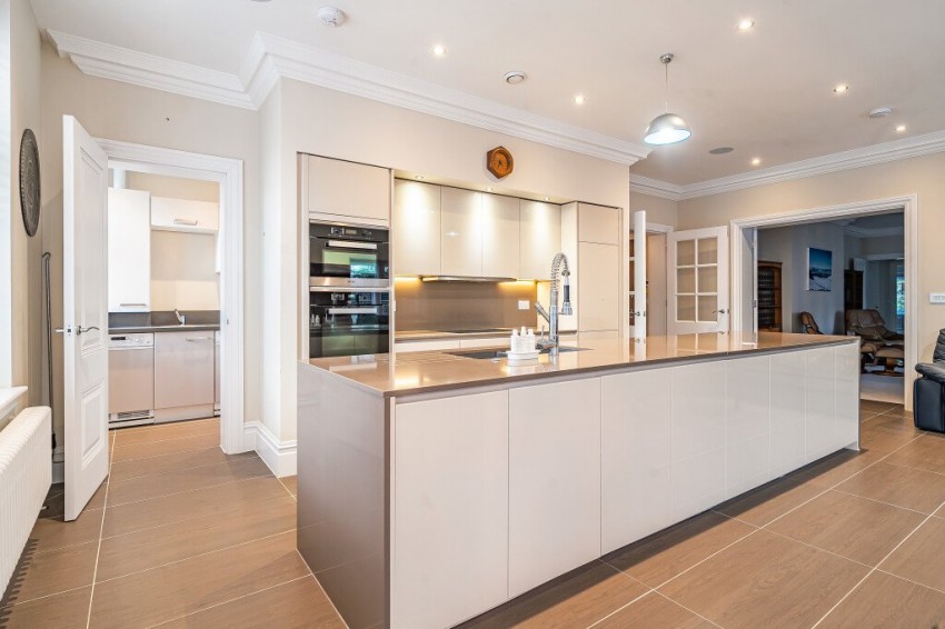 Images for Beaconsfield EAID:2640919782 BID:BEA