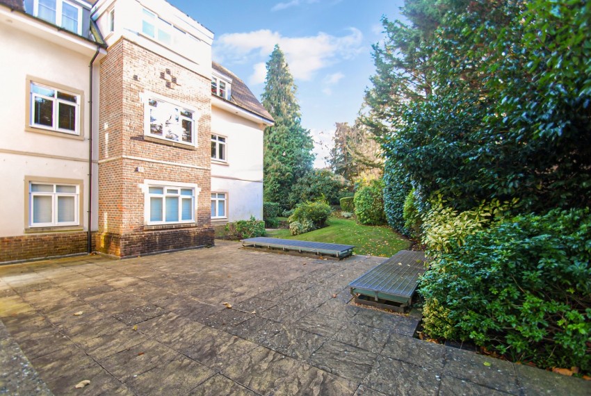 Images for Buckinghamshire EAID:2640919782 BID:BEA
