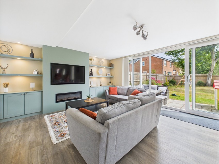 Images for Wilton Park, Beaconsfield, Buckinghamshire EAID:2640919782 BID:BEA