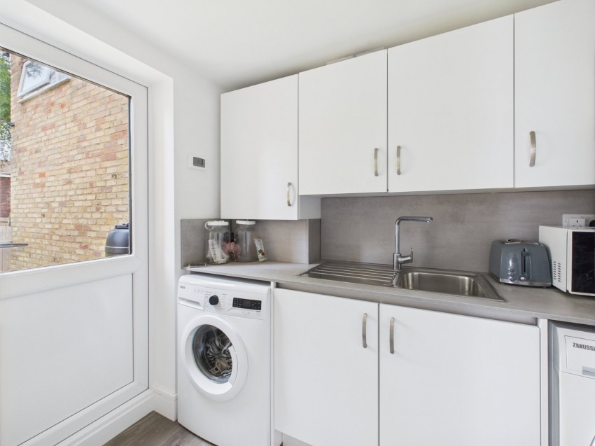 Images for Wilton Park, Beaconsfield, Buckinghamshire EAID:2640919782 BID:BEA