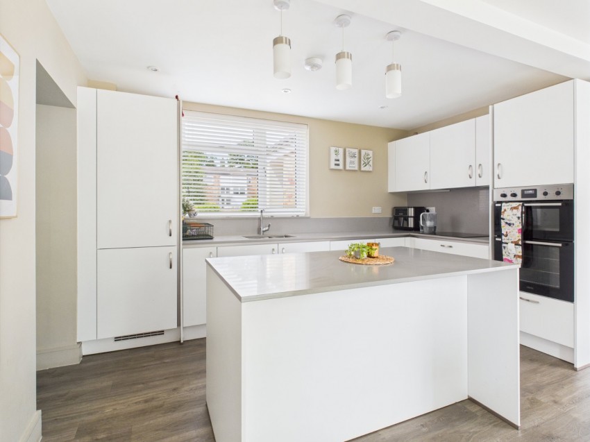 Images for Wilton Park, Beaconsfield, Buckinghamshire EAID:2640919782 BID:BEA