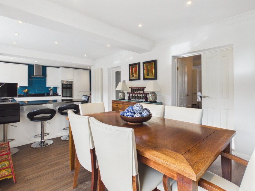 Images for Beaconsfield, Buckinghamshire EAID:2640919782 BID:BEA