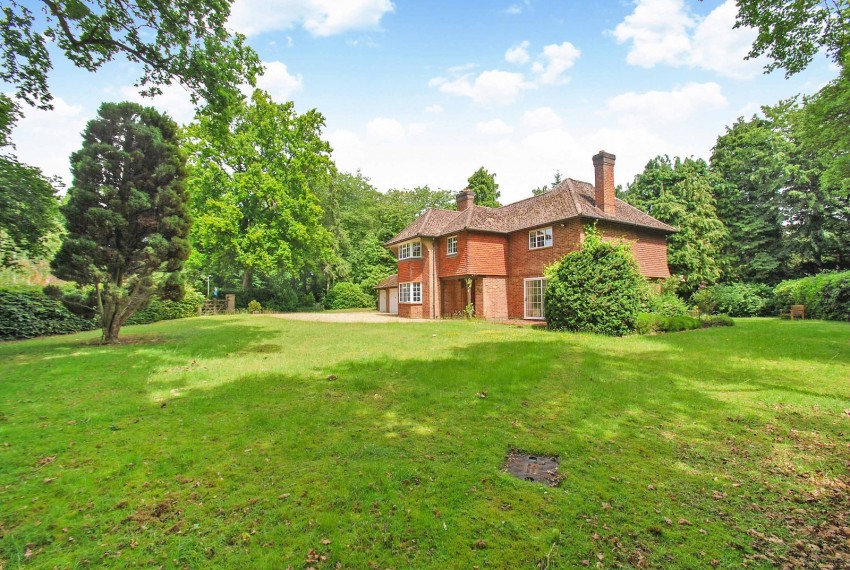 Images for Beaconsfield, Buckinghamshire EAID:2640919782 BID:BEA