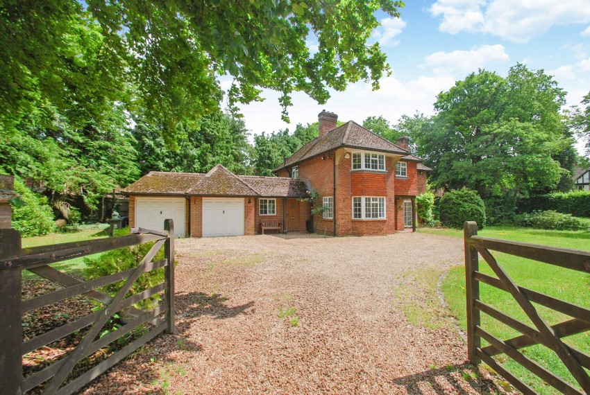 Images for Beaconsfield, Buckinghamshire EAID:2640919782 BID:BEA