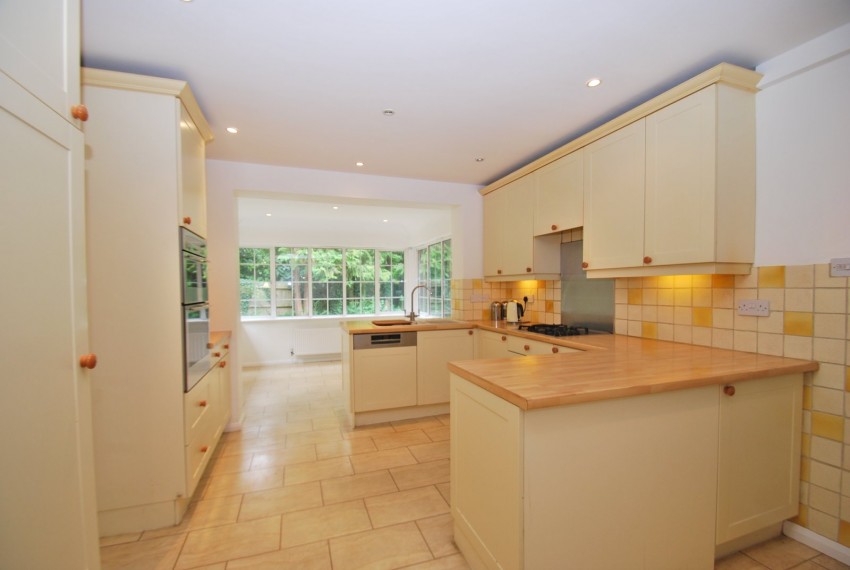 Images for Beaconsfield, Buckinghamshire EAID:2640919782 BID:BEA