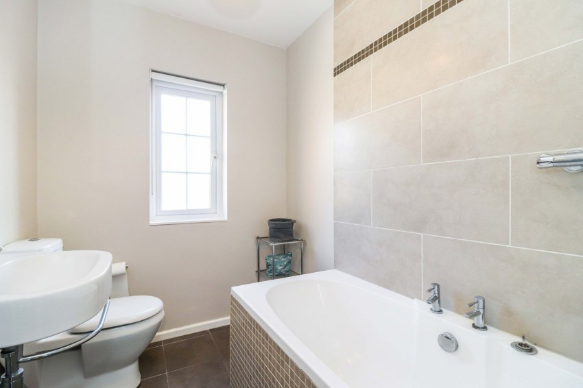 Images for Beaconsfield, Buckinghamshire EAID:2640919782 BID:BEA