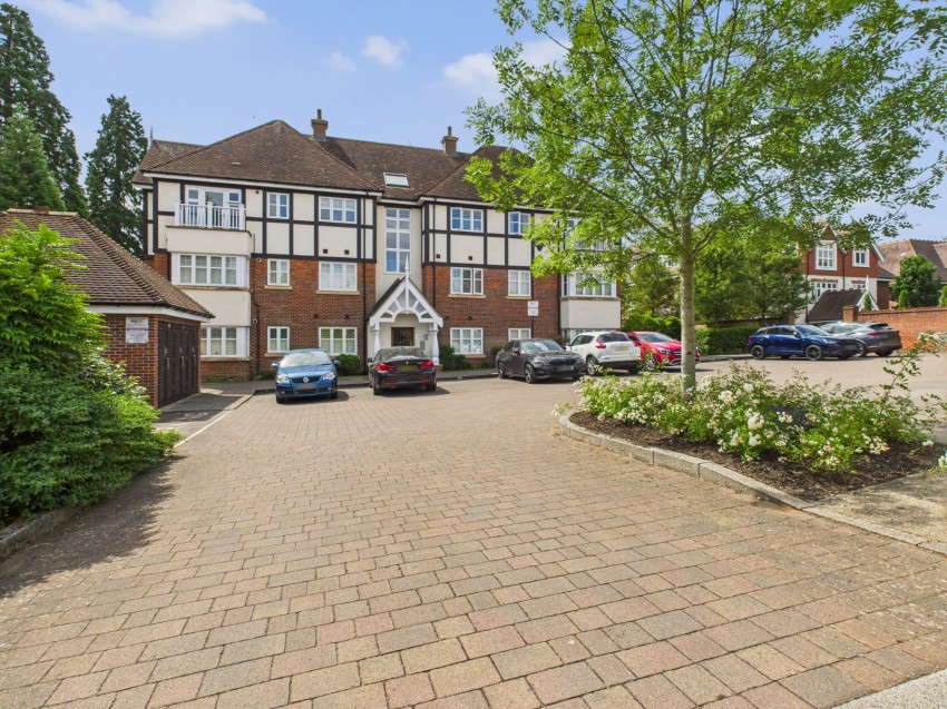 Images for Beaconsfield, Buckinghamshire EAID:2640919782 BID:BEA
