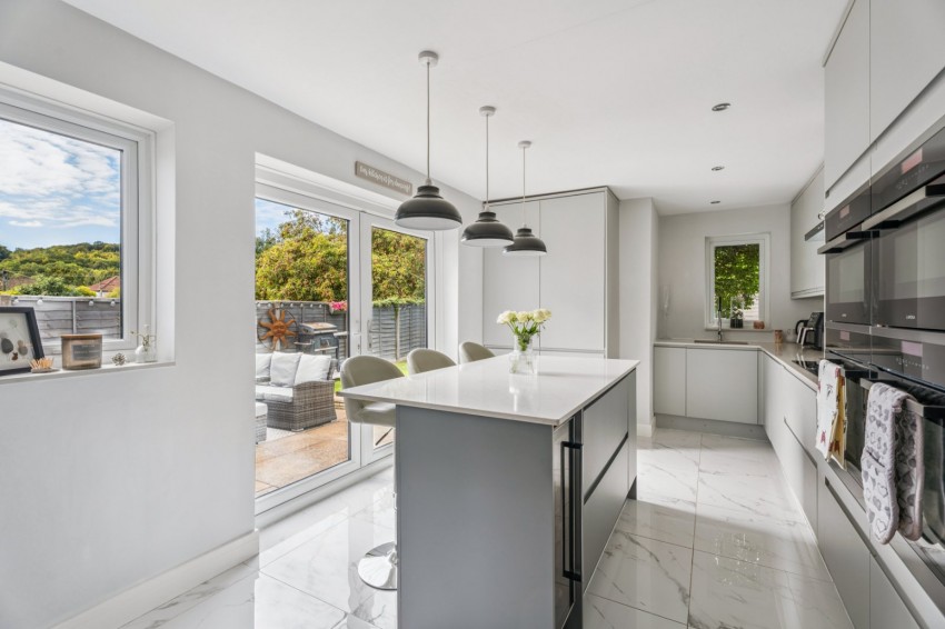 Images for Loudwater, Buckinghamshire EAID:2640919782 BID:FHH