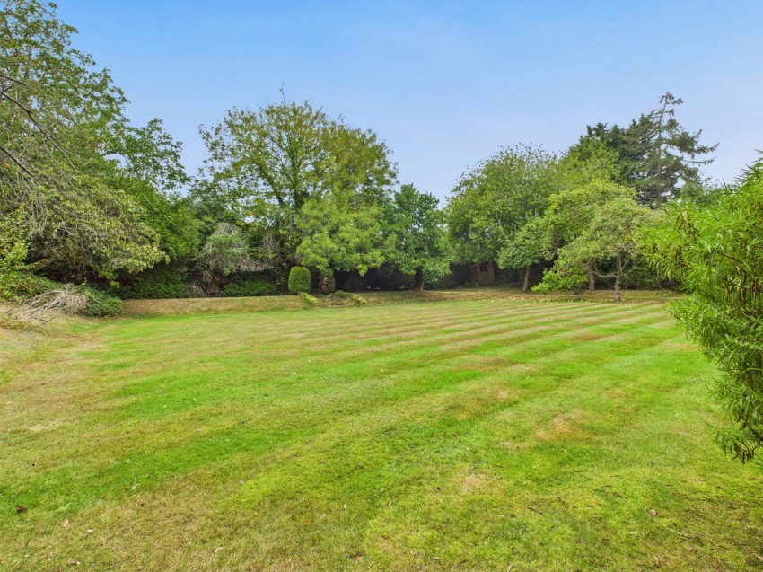 Images for Knotty Green, Beaconsfield, Buckinghamshire EAID:2640919782 BID:BEA