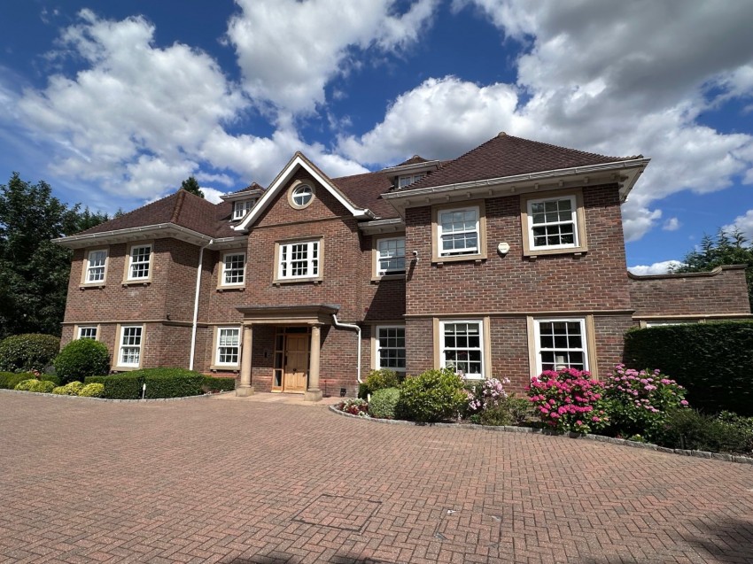 Images for Knotty Green, Beaconsfield, Buckinghamshire EAID:2640919782 BID:BEA