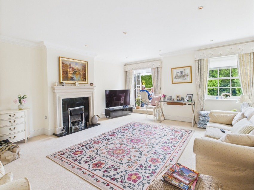 Images for Knotty Green, Beaconsfield, Buckinghamshire EAID:2640919782 BID:BEA