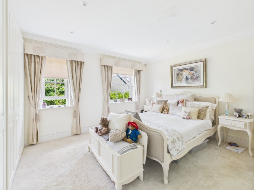 Images for Knotty Green, Beaconsfield, Buckinghamshire EAID:2640919782 BID:BEA