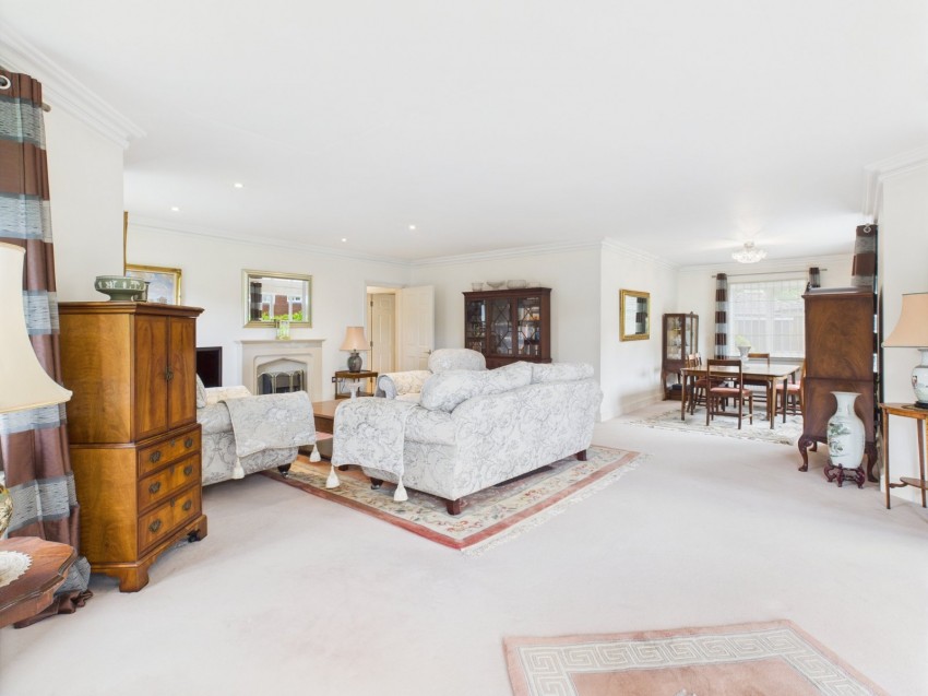 Images for Beaconsfield, Buckinghamshire EAID:2640919782 BID:BEA