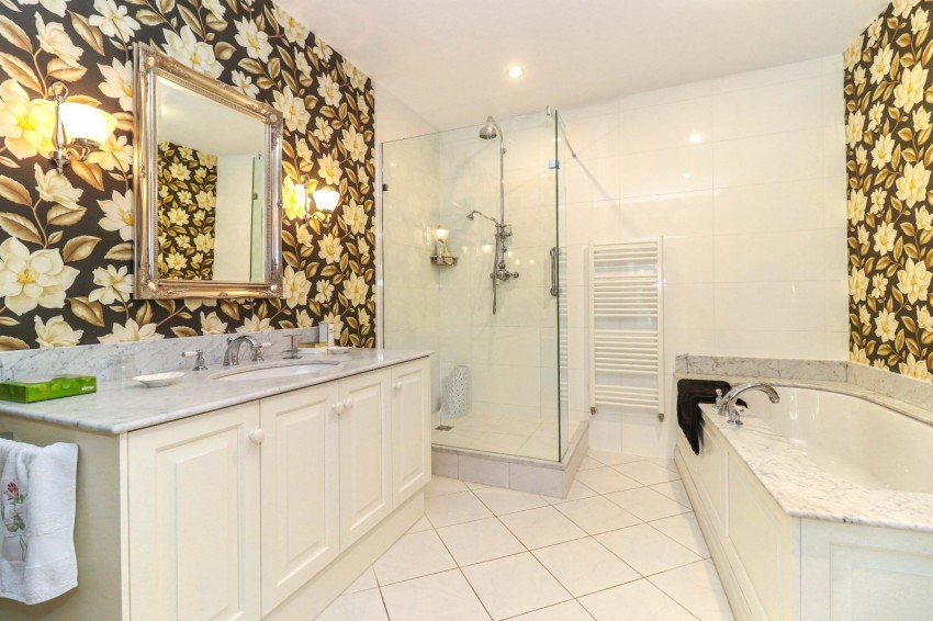 Images for Knotty Green, Beaconsfield, Buckinghamshire EAID:2640919782 BID:BEA