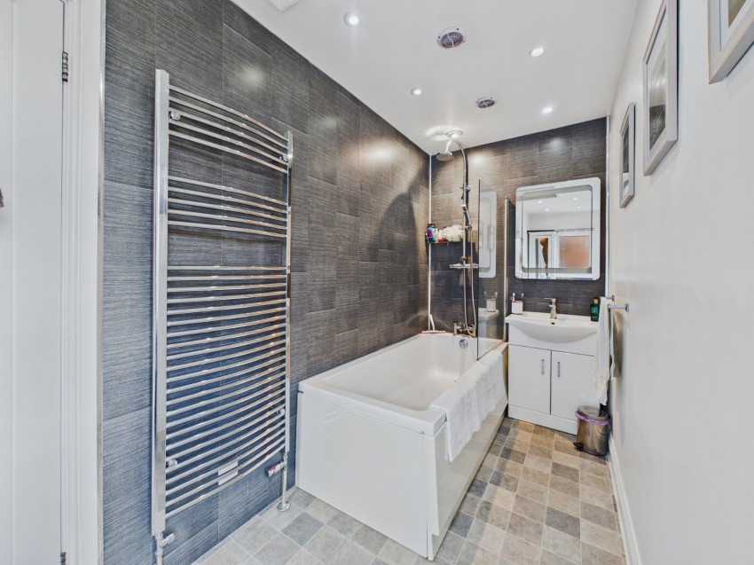 Images for Wooburn Green, Buckinghamshire EAID:2640919782 BID:BEA