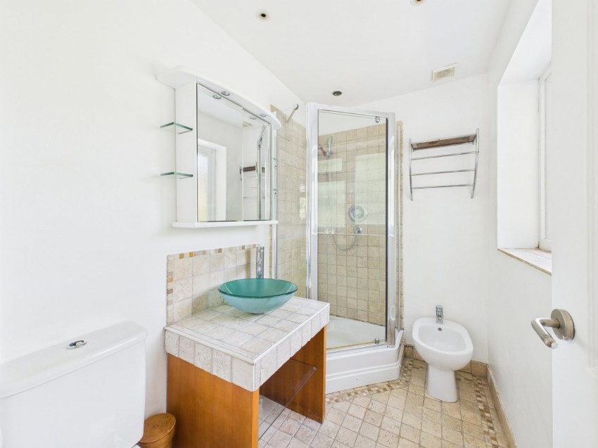Images for Seer Green, Beaconsfield, Buckinghamshire EAID:2640919782 BID:BEA