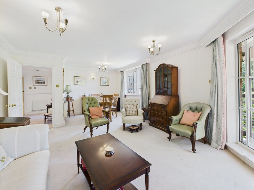Images for Beaconsfield, Buckinghamshire EAID:2640919782 BID:BEA