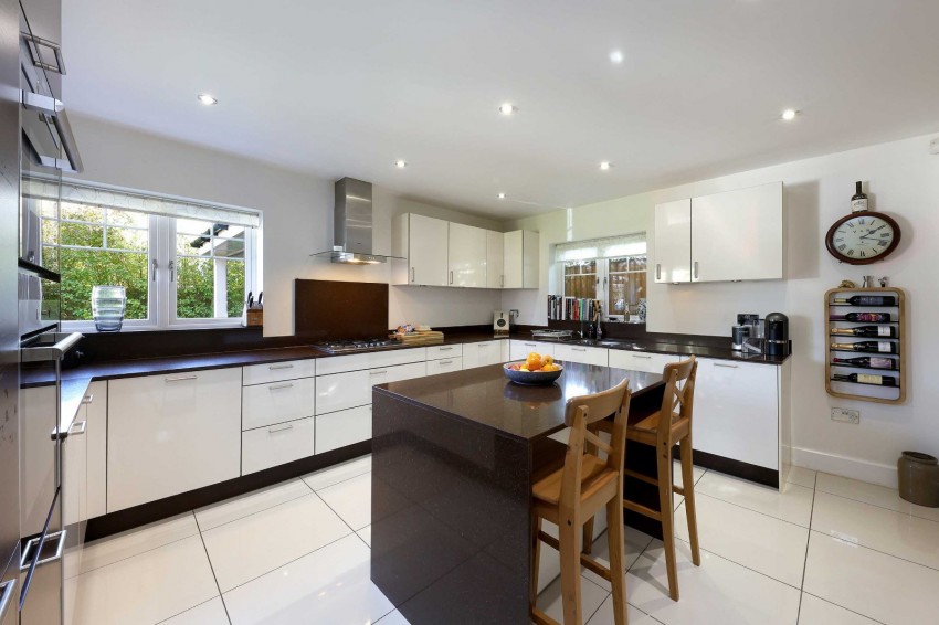 Images for Beaconsfield, Buckinghamshire EAID:2640919782 BID:BEA