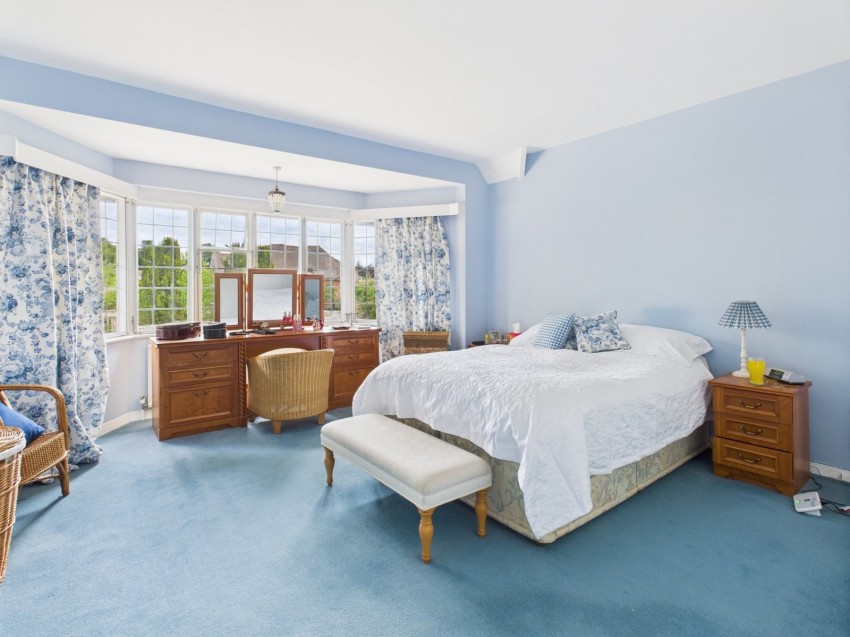 Images for Beaconsfield, Buckinghamshire EAID:2640919782 BID:BEA