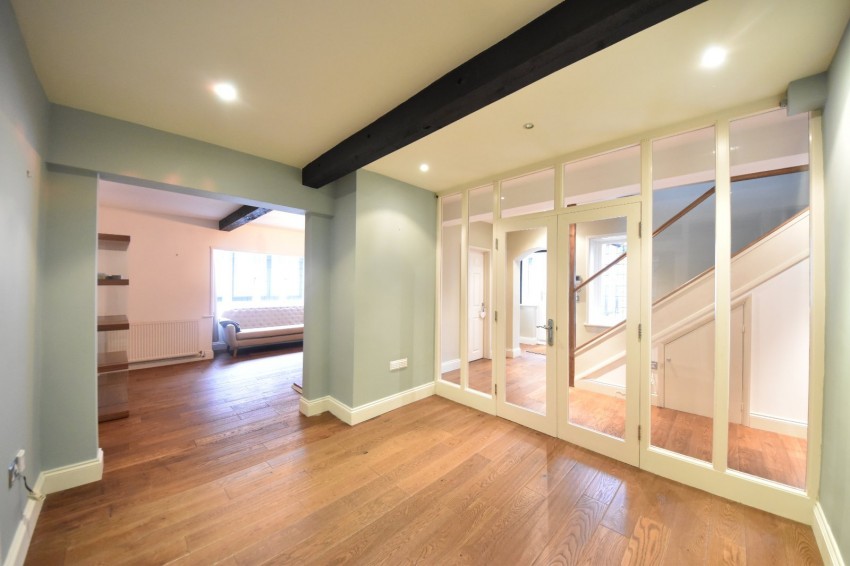 Images for Farnham Royal, Buckinghamshire EAID:2640919782 BID:BEA