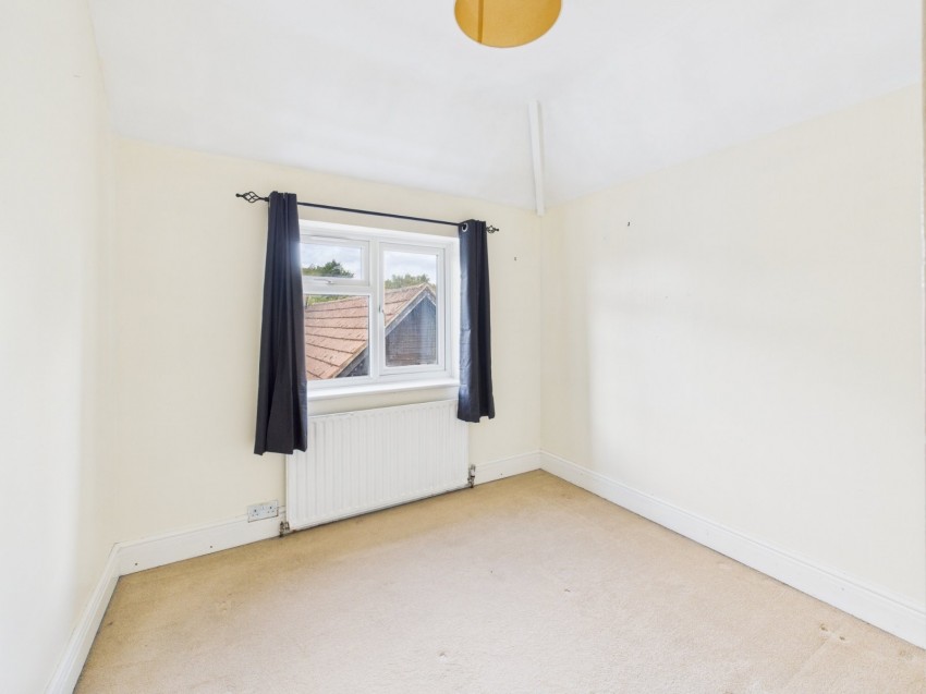 Images for Holmer Green, High Wycombe, Buckinghamshire EAID:2640919782 BID:BEA