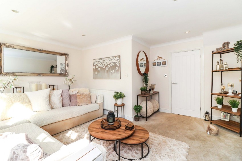 Images for Bourne End, Buckinghamshire EAID:2640919782 BID:BEA