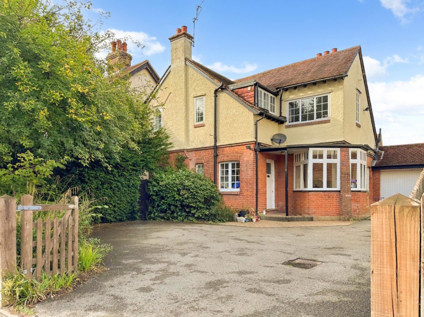 Images for Beaconsfield, Buckinghamshire EAID:2640919782 BID:BEA