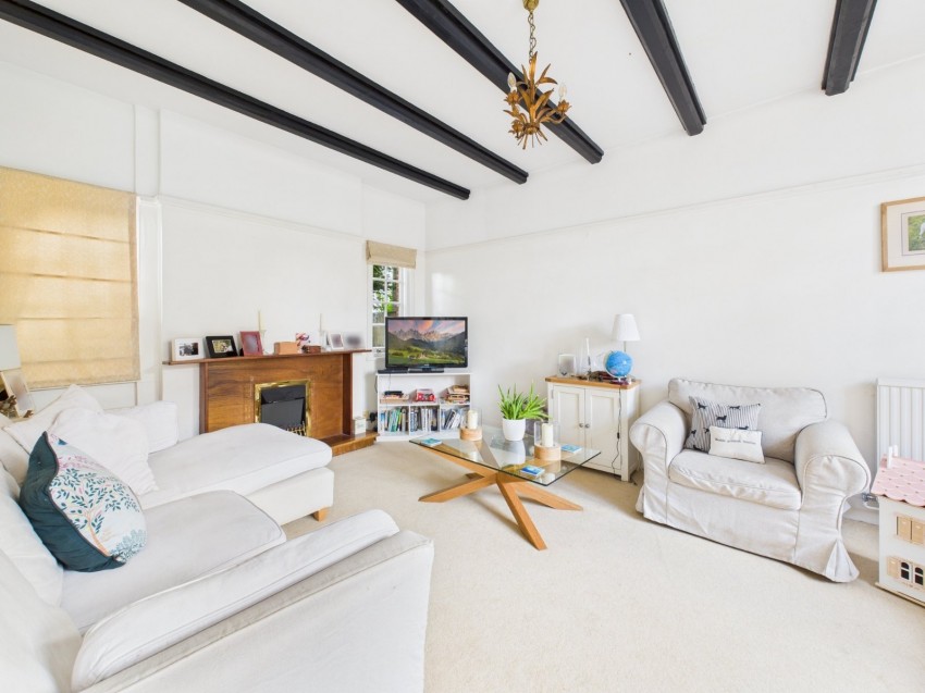 Images for Beaconsfield, Buckinghamshire EAID:2640919782 BID:BEA