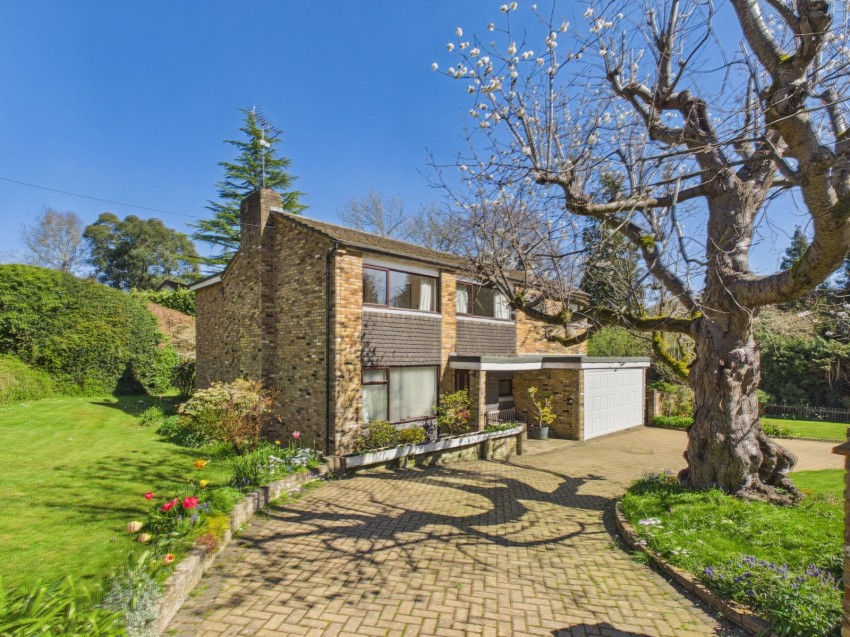 Images for Beaconsfield, Buckinghamshire EAID:2640919782 BID:BEA