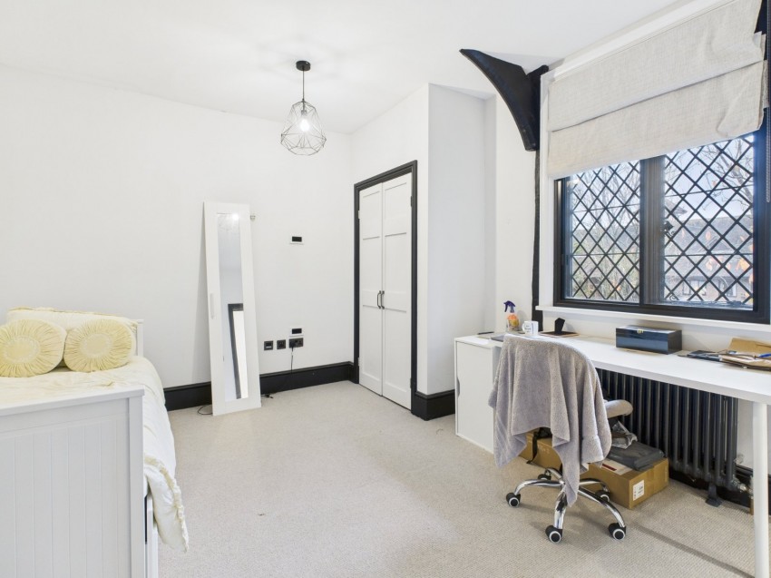 Images for Windsor End, Beaconsfield EAID:2640919782 BID:BEA