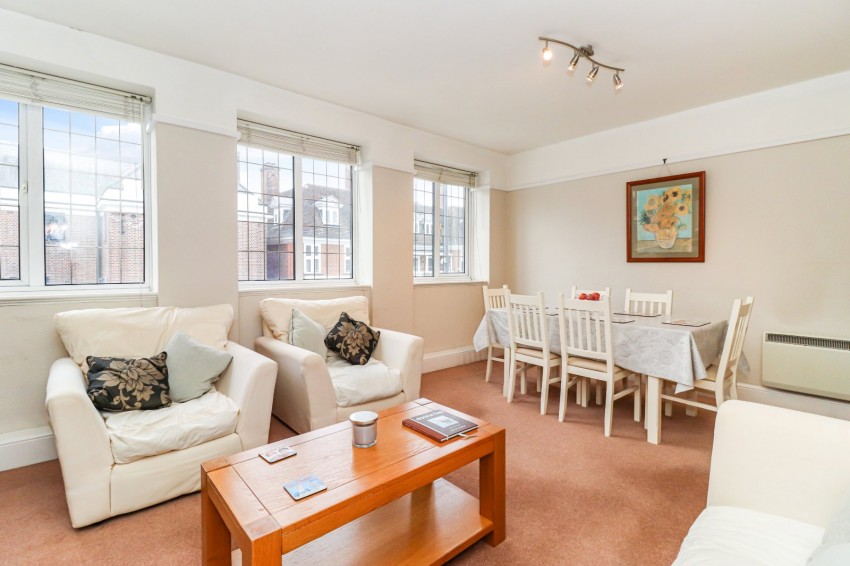 Images for Beaconsfield, Buckinghamshire EAID:2640919782 BID:BEA