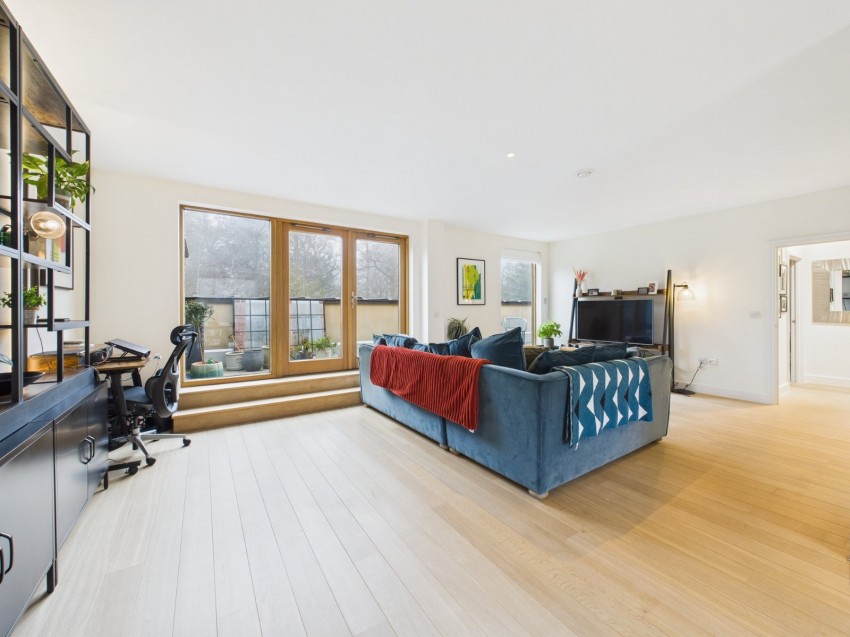 Images for Taplow, Maidenhead, Buckinghamshire EAID:2640919782 BID:BEA